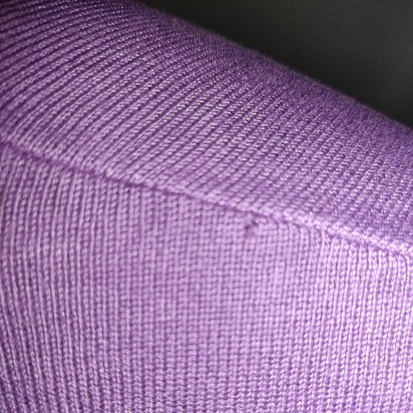 bebe | short sleeve knit top | Size Medium - Picture 13 of 16